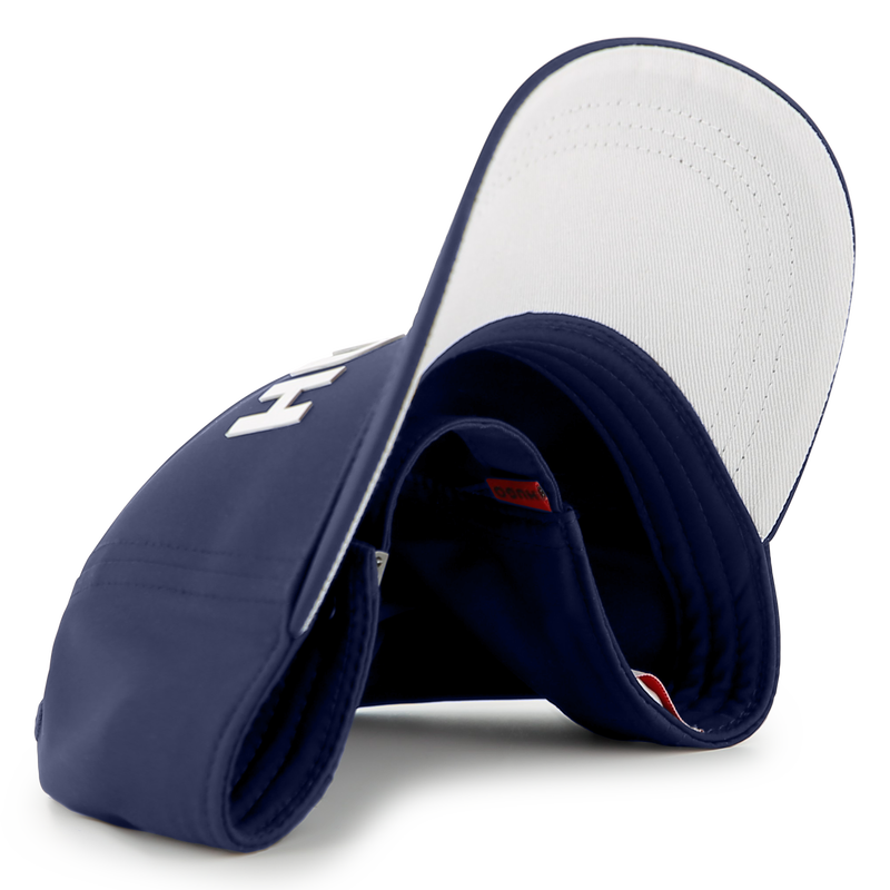 VERSTELBARE PET HUGO 
                        BOY