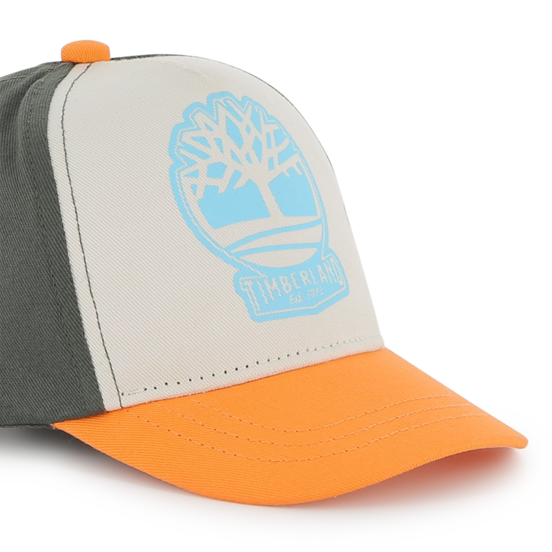 Driekleurige pet, klittenband TIMBERLAND 
                        BOY