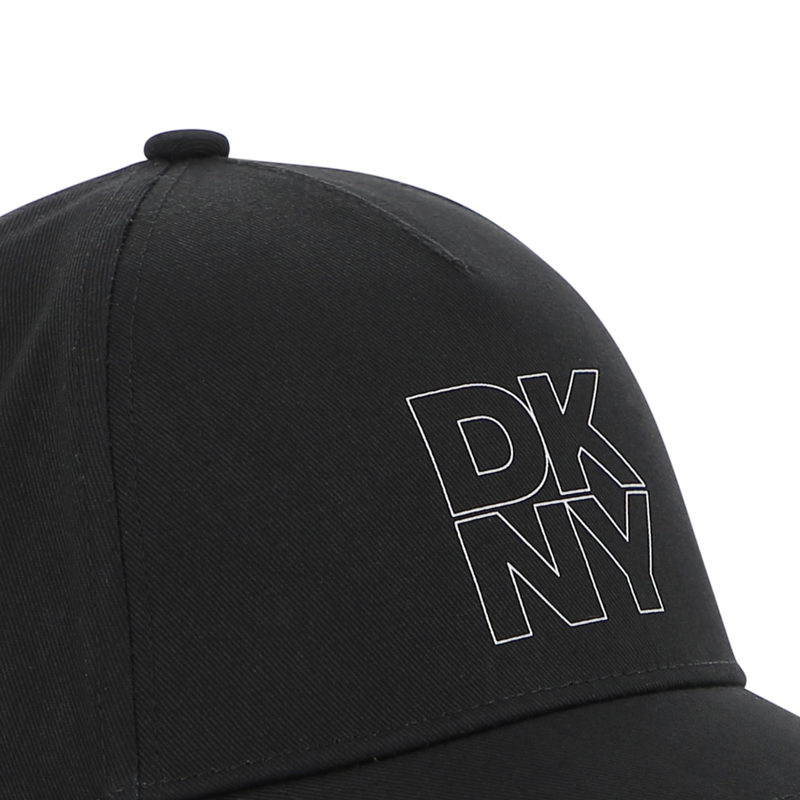 PET DKNY 
                        UNISEX
