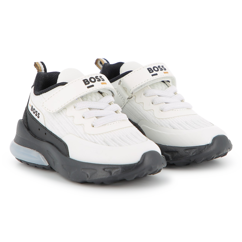 SNEAKERS MET VETERS BOSS 
                        BOY