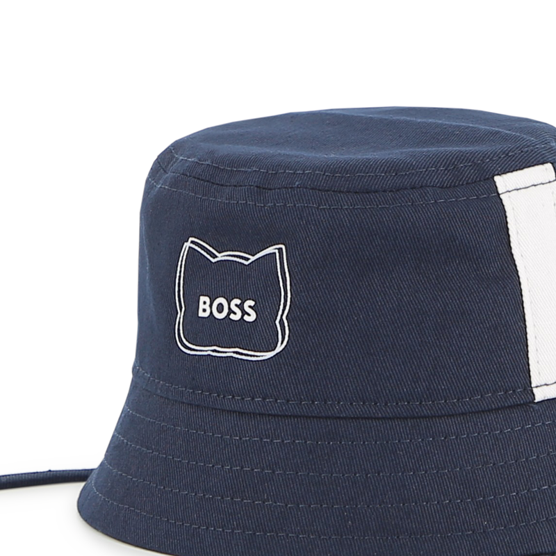 VISSERSHOED MET BEVESTIGINGSMIDDELEN BOSS 
                        BOY