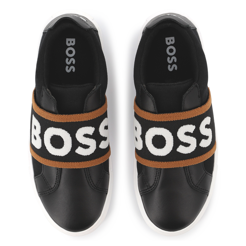 Sneakers van twee materialen BOSS 
                        JONGEN
