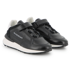 Sneakers met veters GIVENCHY 
                    UNISEX