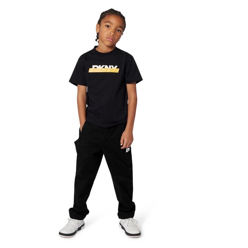 T-shirt met korte mouwen DKNY 
                        BOY