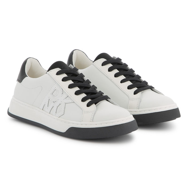 Leren sneakers met veters DKNY 
                    UNISEX
