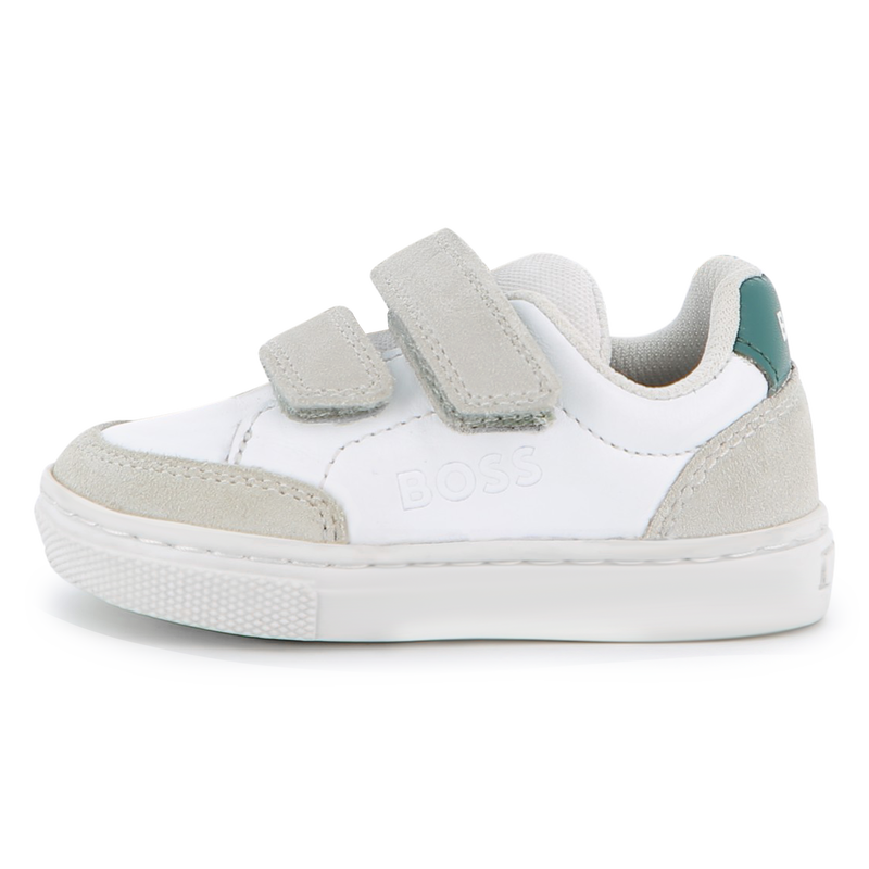 SNEAKERS MET KLITTENBANDSTREPEN BOSS 
                        BOY