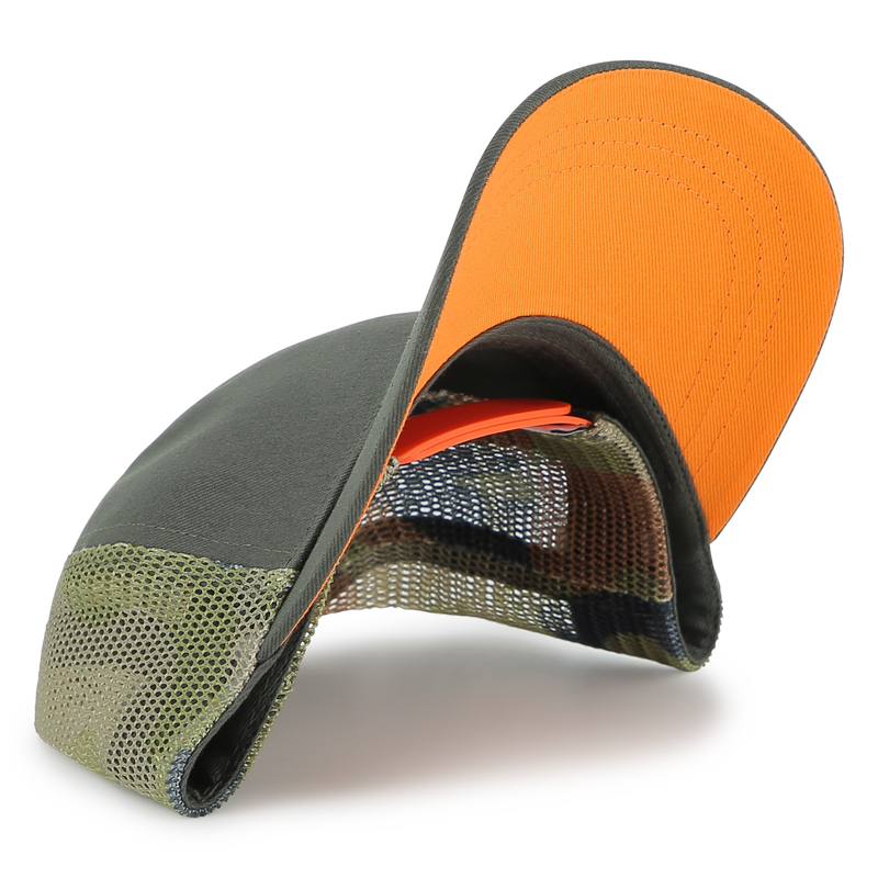 Pet met motiefjes TIMBERLAND 
                        BOY