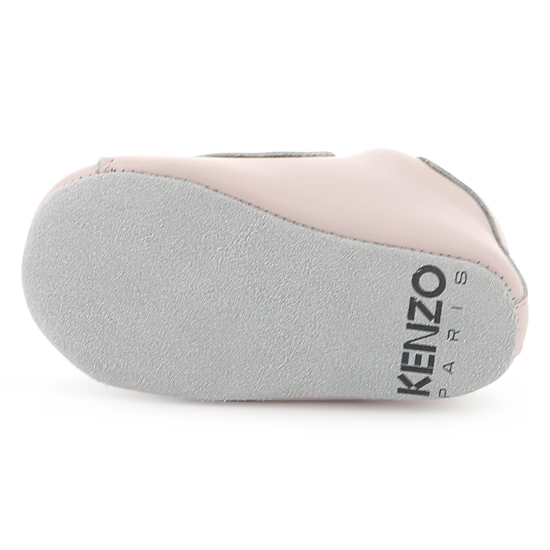 Leren slofjes met klittenband KENZO KIDS 
                        UNISEX