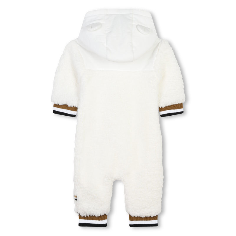 Pakje met ronde pandabadge BOSS 
                        UNISEX