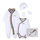 Pyjama + rompertje + muts + wanten set BOSS 
                    BOY