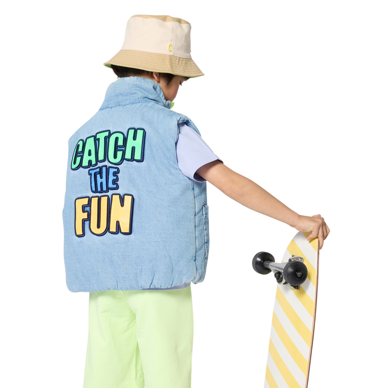 BUCKET HAT MET BADGE BILLIEBLUSH 
                        BOY