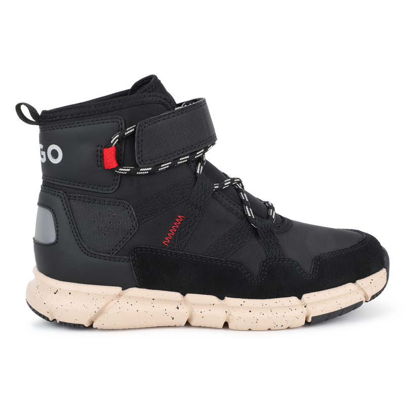 Enkellaarsjes met veters HUGO 
                        BOY