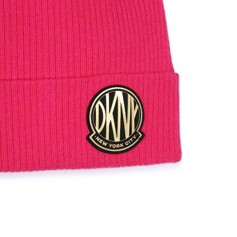 Muts van tricot met omslag DKNY 
                        GIRL