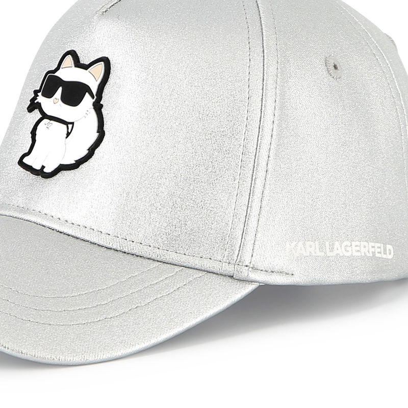 Verstelbare pet met badge KARL LAGERFELD KIDS 
                        GIRL