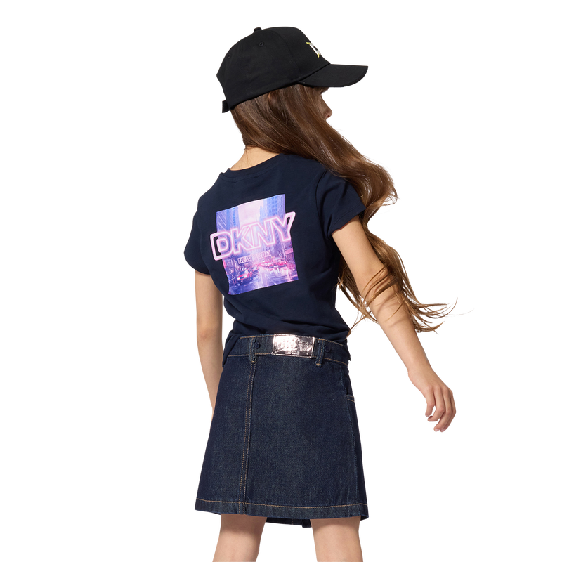T-shirt met korte mouwen DKNY 
                        GIRL