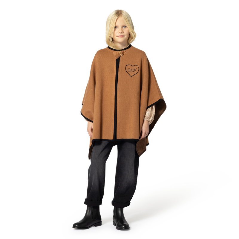 Gebreide cape CHLOE 
                        GIRL