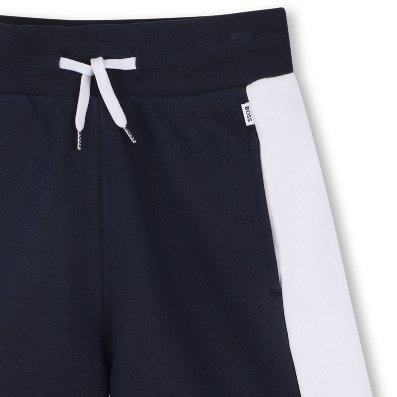 Driekleurige joggingbermuda BOSS 
                        BOY