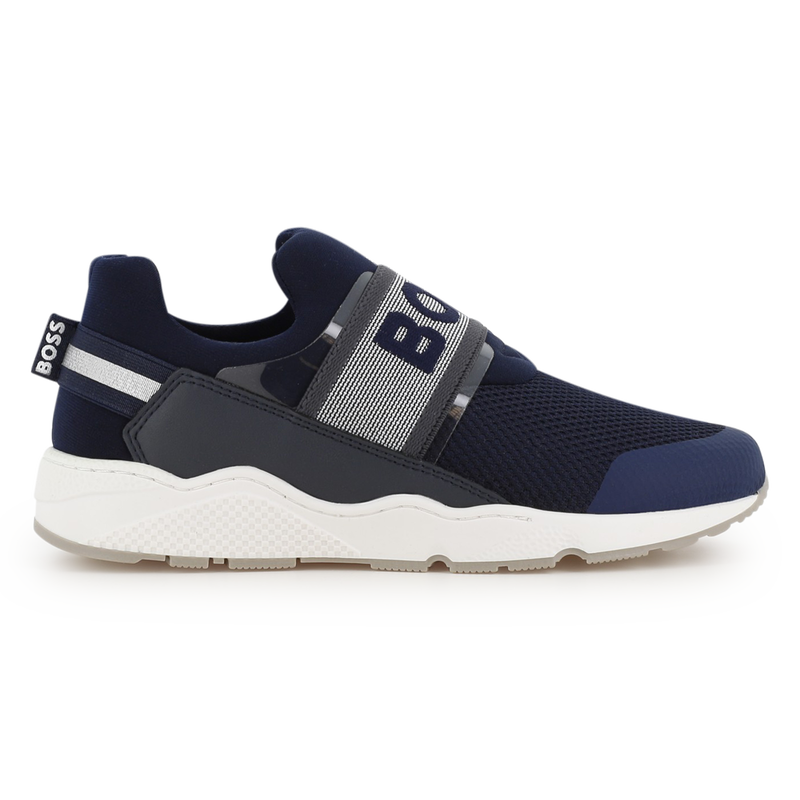 Elastische sneakers BOSS 
                        JONGEN