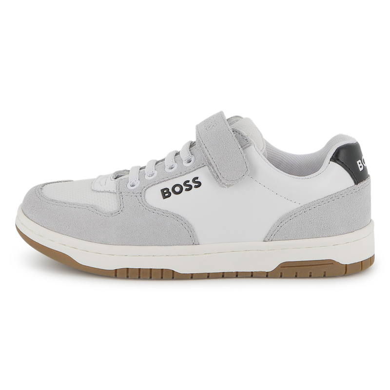 SNEAKERS MET VETERS BOSS 
                        BOY