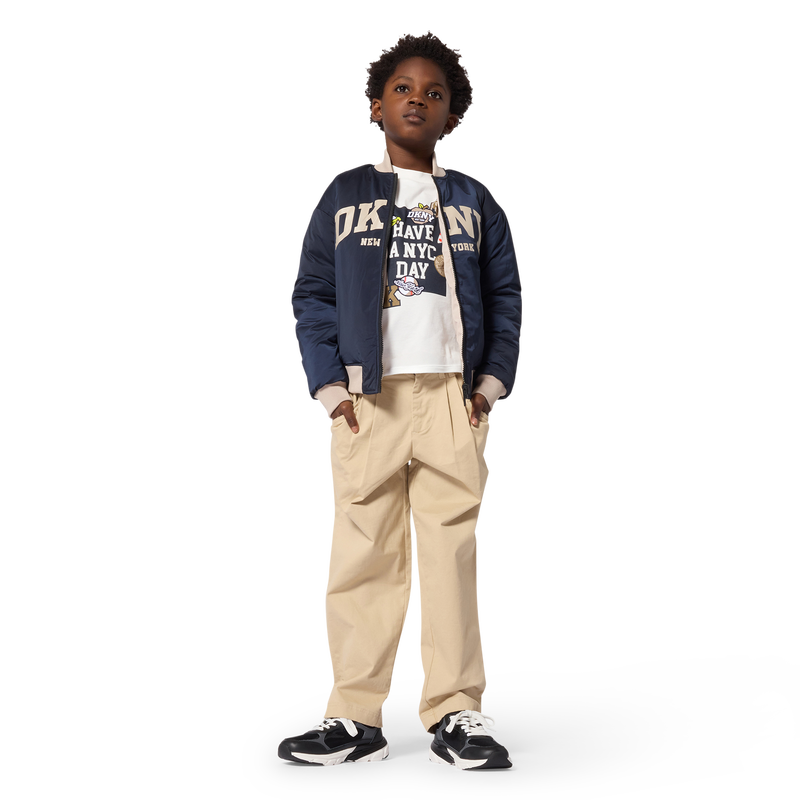 T-shirt met korte mouwen DKNY 
                        BOY