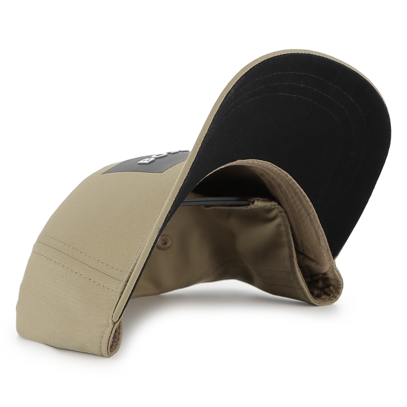 PET MET VERSTELBARE SLUITING BOSS 
                        BOY