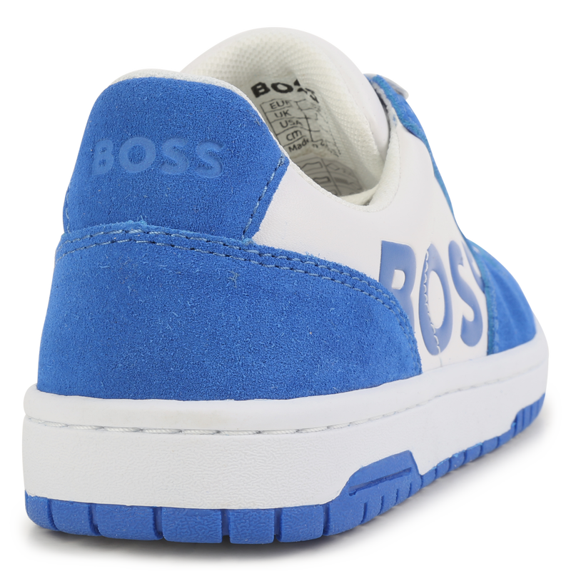 Sneakers met veters en logo