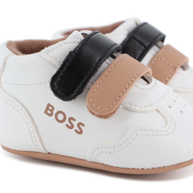 Pantoffels BOSS 
                        BOY