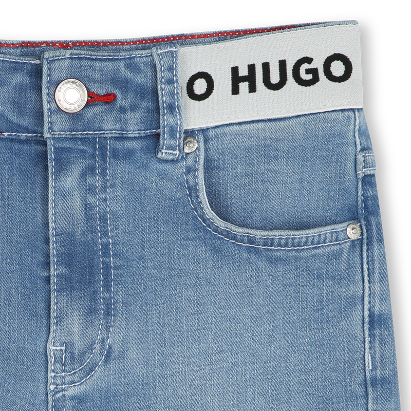 Short met zakken in jeansstof HUGO 
                        GIRL