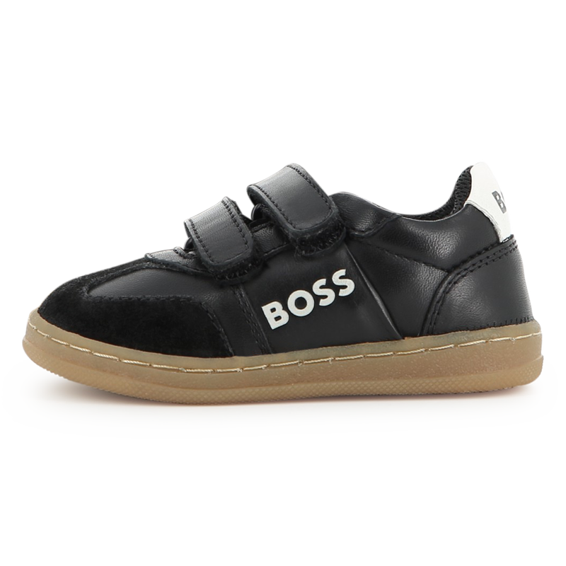 Sneakers BOSS 
                        BOY