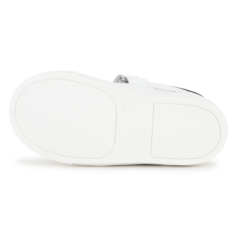 SNEAKERS MET KLITTENBANDSTREPEN BOSS 
                        BOY