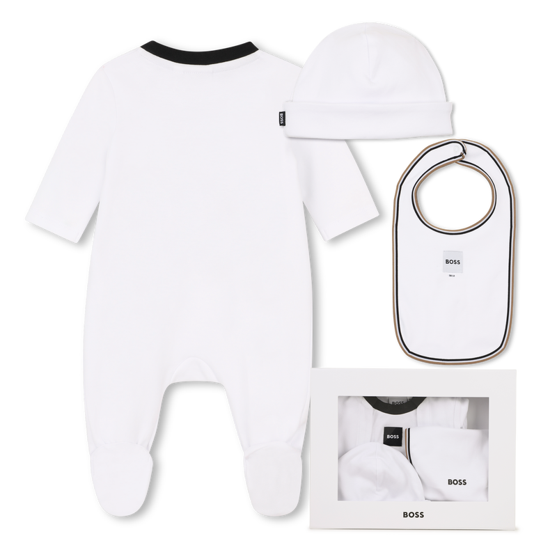 Pyjama set, muts en slabbetje BOSS 
                        BOY