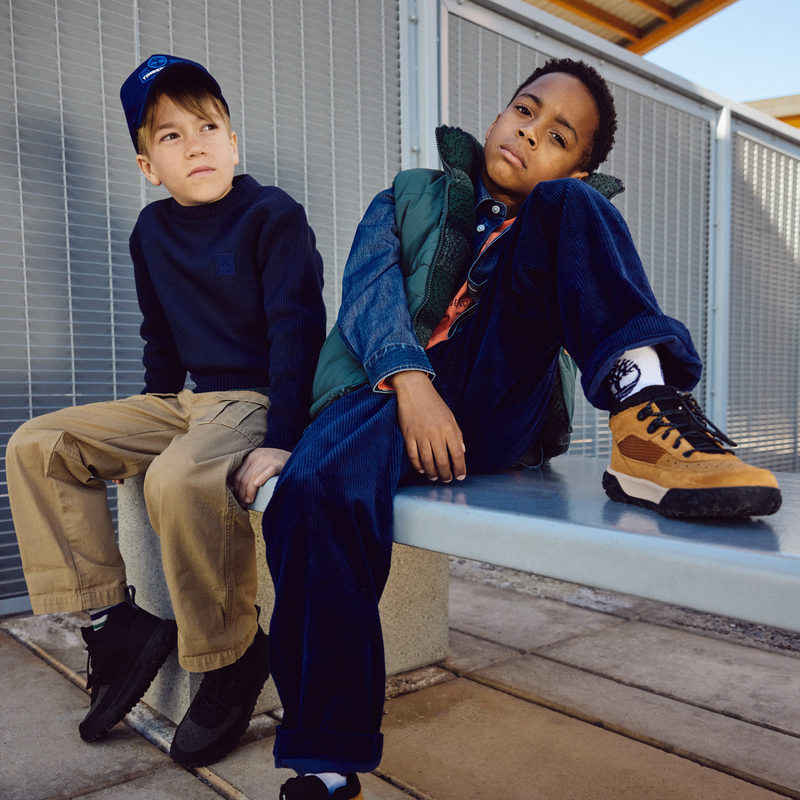 Verstelbare pet met logoprint TIMBERLAND 
                        BOY