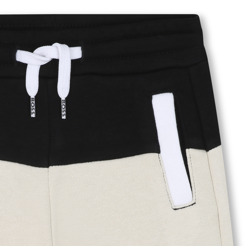 Fleece short in twee kleuren BOSS 
                        BOY