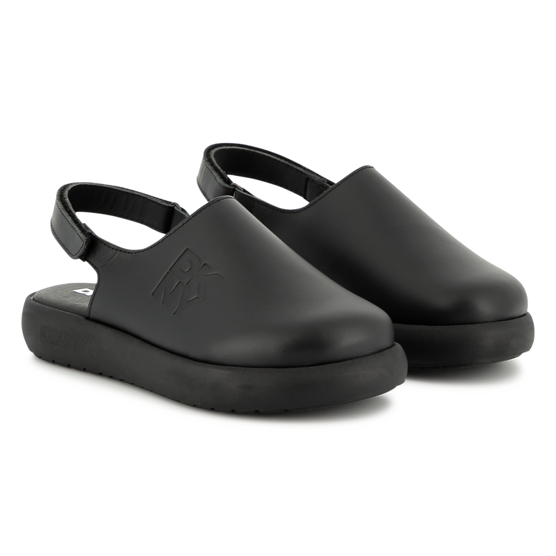 Leren klompen met klittenband DKNY 
                        UNISEX