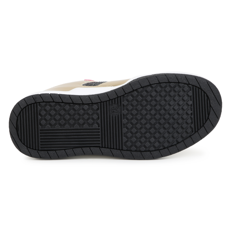 Sneakers met veters DKNY 
                        GIRL