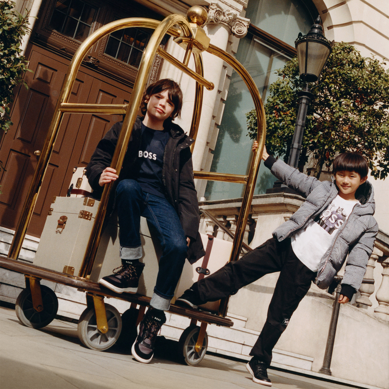 Sneakers veters en klittenband BOSS 
                        BOY