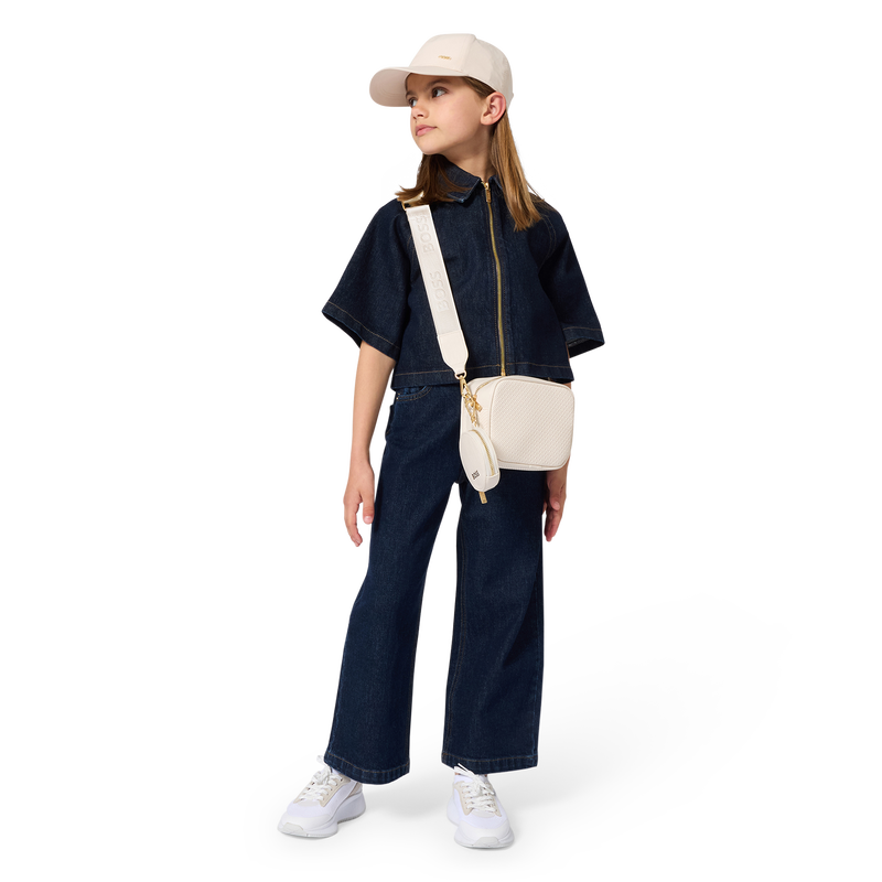 HANDTAS BOSS 
                        GIRL