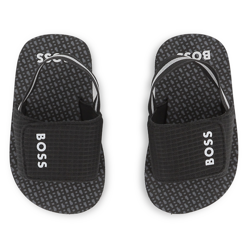 KLITTENBANDSLUITINGEN BOSS 
                        BOY