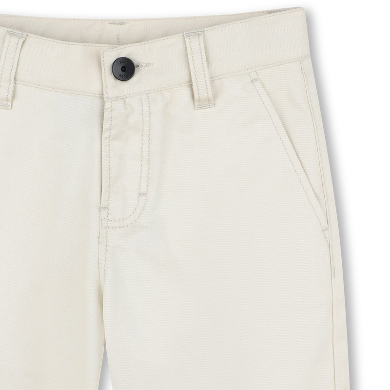 Gevoerde chino bermuda BOSS 
                        JONGEN