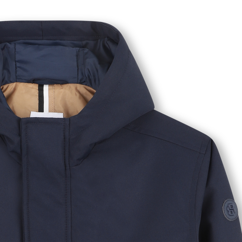 Jas met capuchon BOSS 
                        BOY