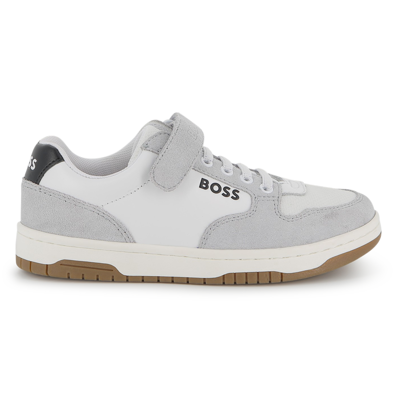SNEAKERS MET VETERS BOSS 
                        BOY